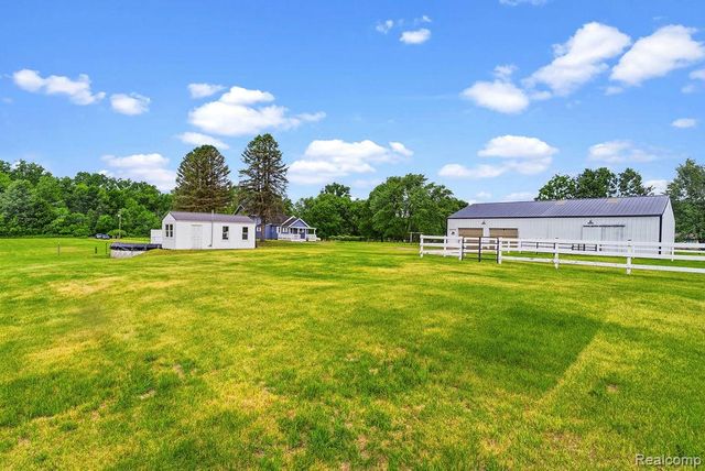 12466 N Center Road, Clio, MI 48420