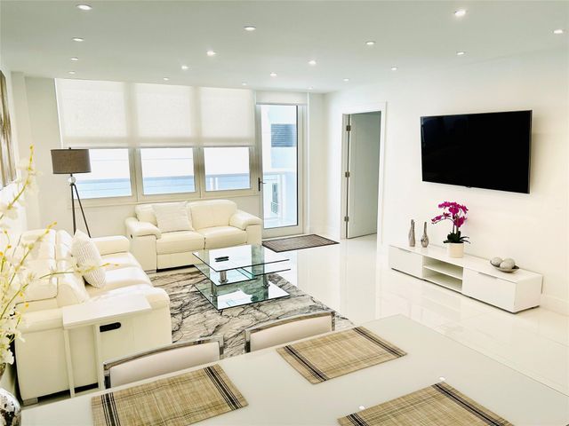 3725 S Ocean Dr 709, Hollywood, FL 33019