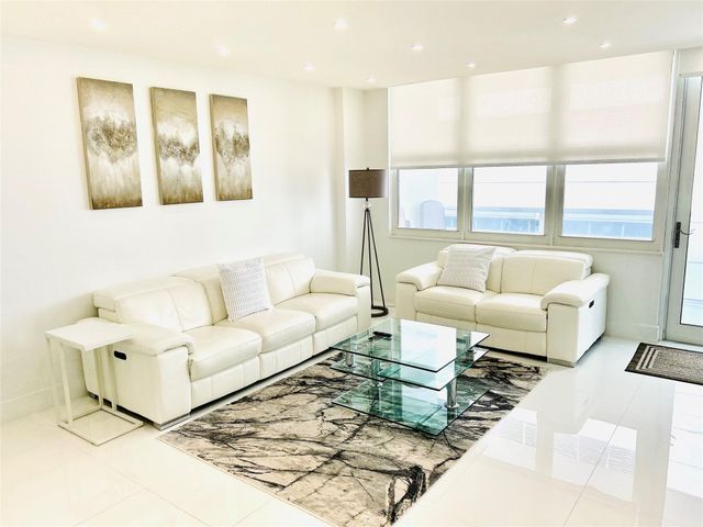 3725 S Ocean Dr 709, Hollywood, FL 33019