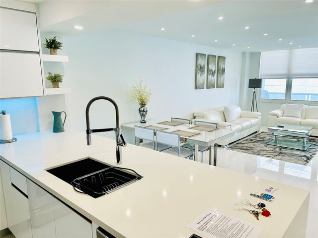 3725 S Ocean Dr 709, Hollywood, FL 33019