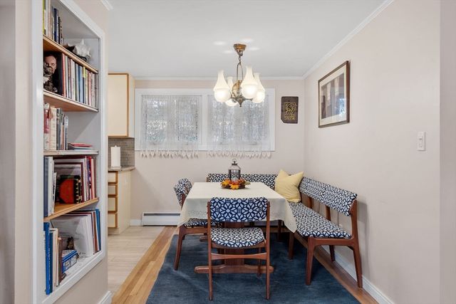 4 Anderson St, Peabody, MA 01960