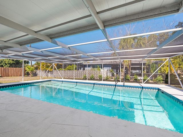 2551 HIBISCUS STREET, Sarasota, FL 34239