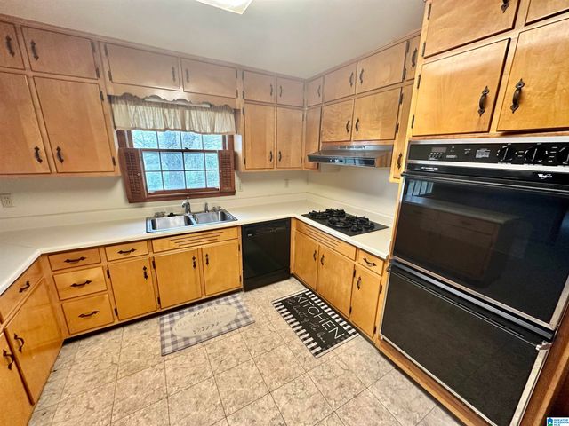 2516 WOODMERE DRIVE, Vestavia Hills, AL 35226