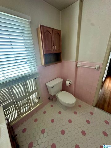 2516 WOODMERE DRIVE, Vestavia Hills, AL 35226