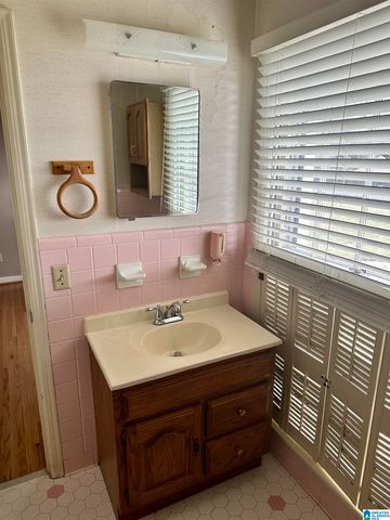 2516 WOODMERE DRIVE, Vestavia Hills, AL 35226