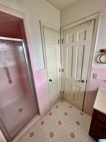 2516 WOODMERE DRIVE, Vestavia Hills, AL 35226