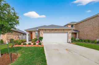 188 Lucky Manor Lane, La Porte, TX 77571