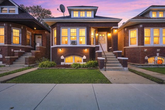 5708 S Richmond Street, Chicago, IL 60629