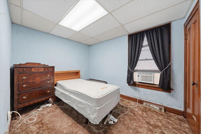 5708 S Richmond Street, Chicago, IL 60629