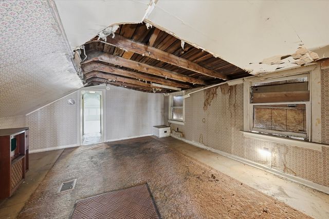 5708 S Richmond Street, Chicago, IL 60629