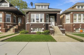 5708 S Richmond Street, Chicago, IL 60629