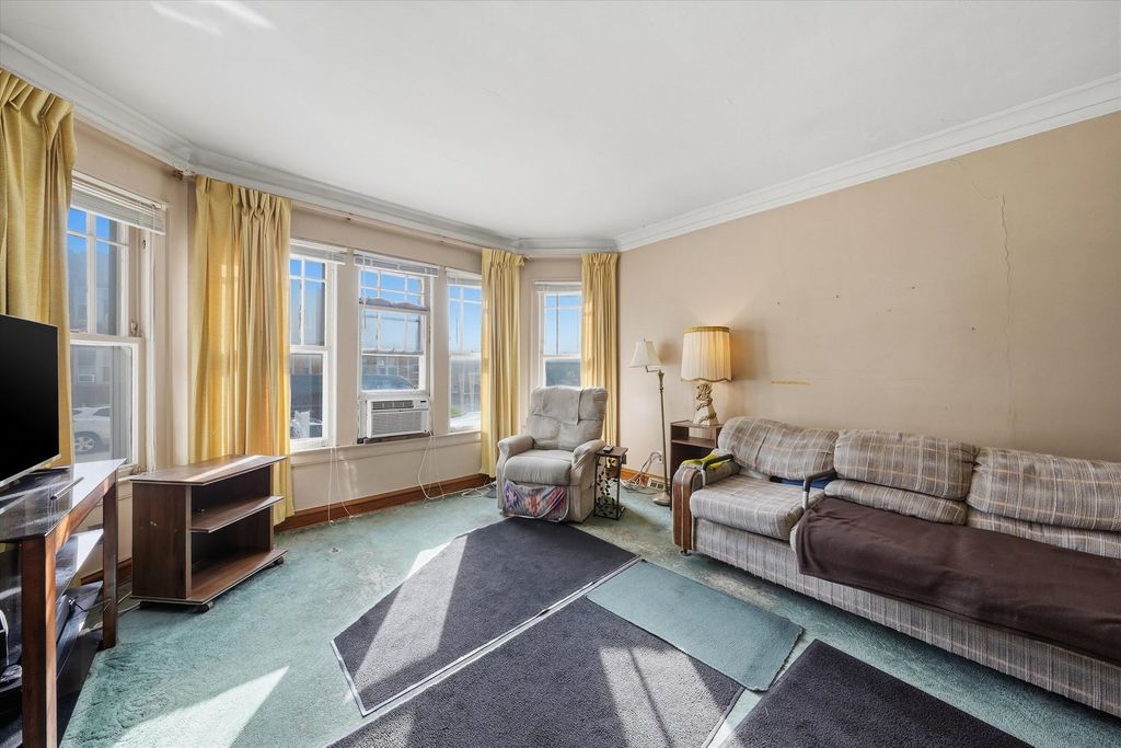 5708 S Richmond Street, Chicago, IL 60629 — photo 4