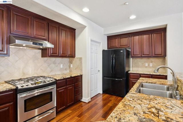 1796 Camino Leonor, San Jose, CA 95131