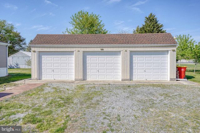 242 JACKSON DITCH RD, Harrington, DE 19952