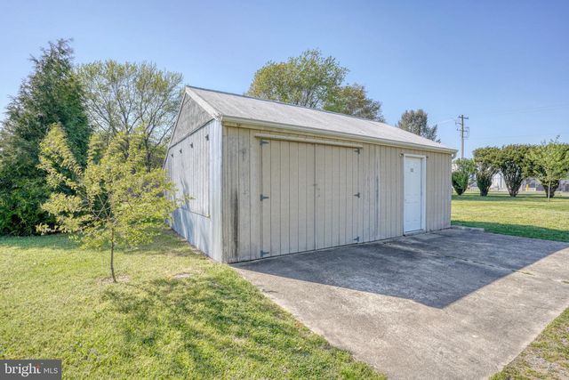 242 JACKSON DITCH RD, Harrington, DE 19952