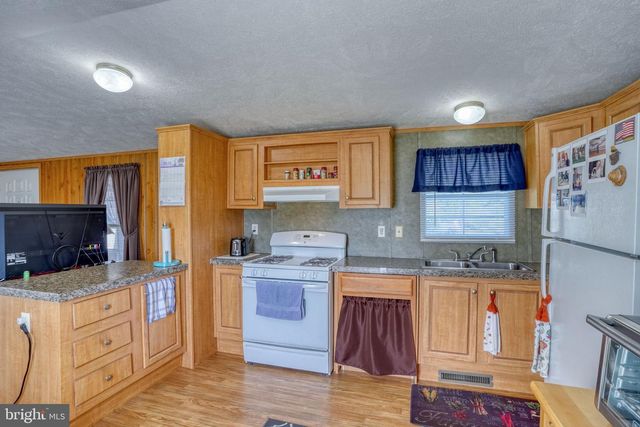 242 JACKSON DITCH RD, Harrington, DE 19952