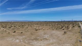 1 Air Expressway, Adelanto, CA 92301