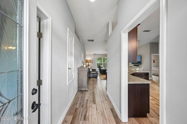 6558 PEMBERLEY Lane, Jacksonville, FL 32244