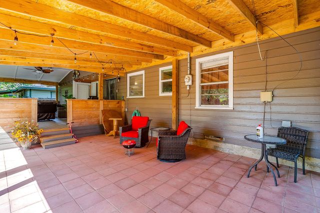 702 Lombardy Lane, Arlington, TX 76013