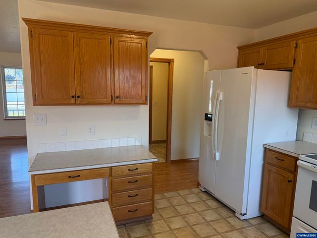 6853 Arborwood Ct NE, Keizer, OR 97303