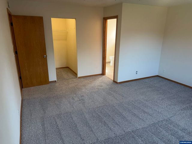 6853 Arborwood Ct NE, Keizer, OR 97303