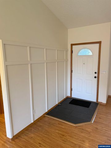 6853 Arborwood Ct NE, Keizer, OR 97303