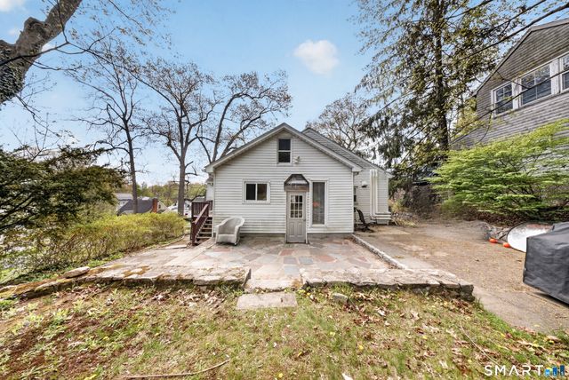 46 Ponus Avenue, Norwalk, CT 06850