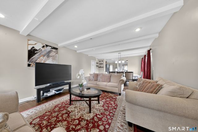 46 Ponus Avenue, Norwalk, CT 06850