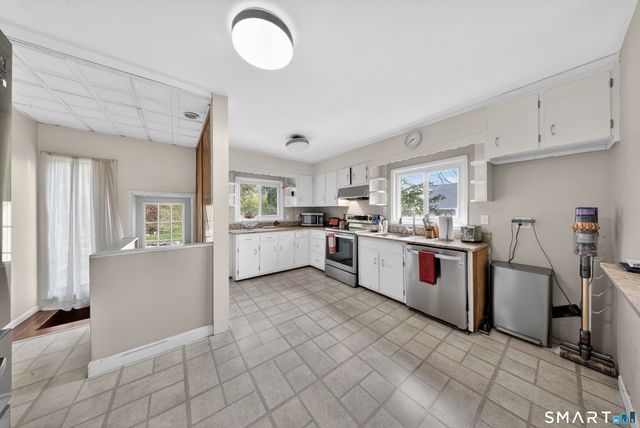 46 Ponus Avenue, Norwalk, CT 06850