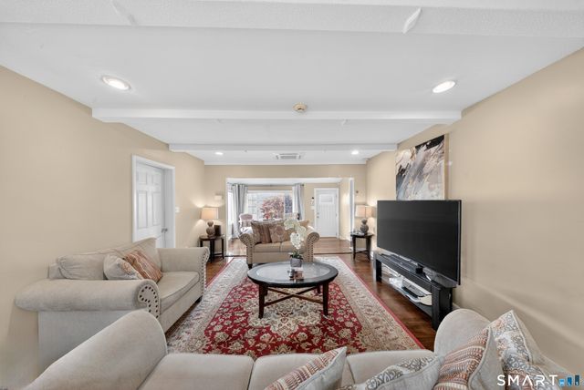 46 Ponus Avenue, Norwalk, CT 06850