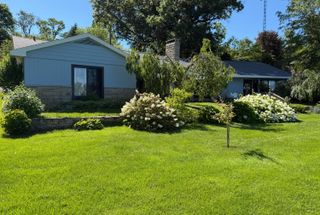 55895 Inn-D-Inn Drive, Silver Creek Twp, MI 49047
