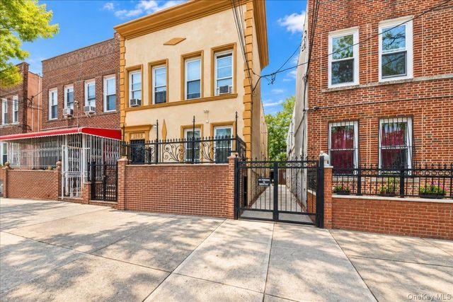 1385 Bronx River Avenue, Bronx, NY 10472