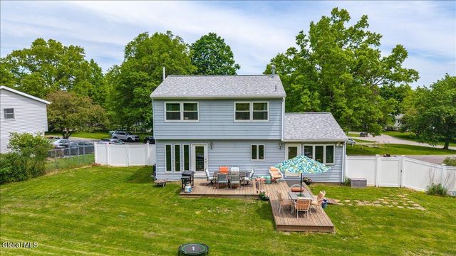 27 Severson Hill Road, Voorheesville, NY 12186
