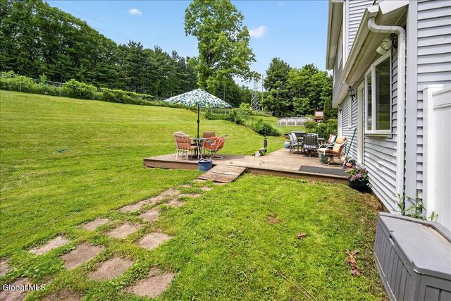 27 Severson Hill Road, Voorheesville, NY 12186