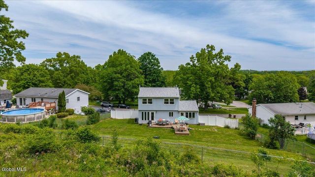 27 Severson Hill Road, Voorheesville, NY 12186