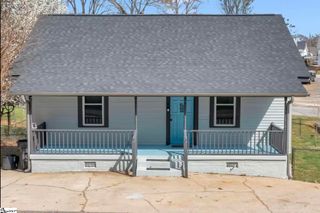 24 Draper Street, Greenville, SC 29611