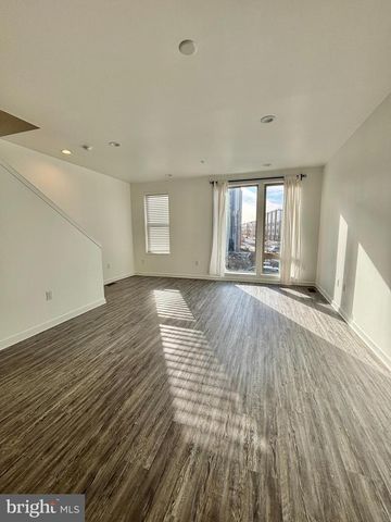 3103 BEACHVIEW LN, Philadelphia, PA 19125