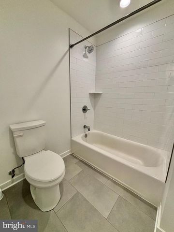 3103 BEACHVIEW LN, Philadelphia, PA 19125