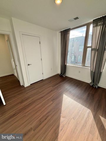 3103 BEACHVIEW LN, Philadelphia, PA 19125