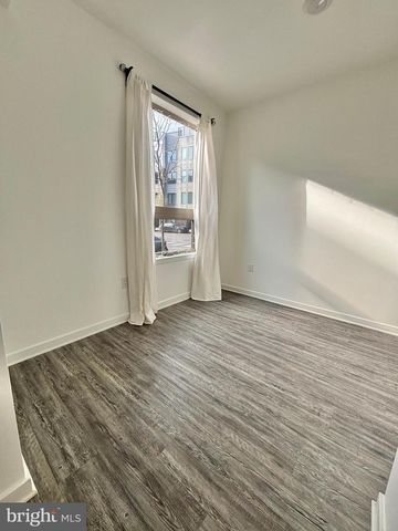 3103 BEACHVIEW LN, Philadelphia, PA 19125