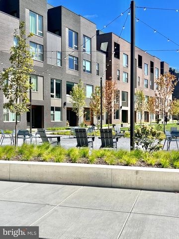 3103 BEACHVIEW LN, Philadelphia, PA 19125