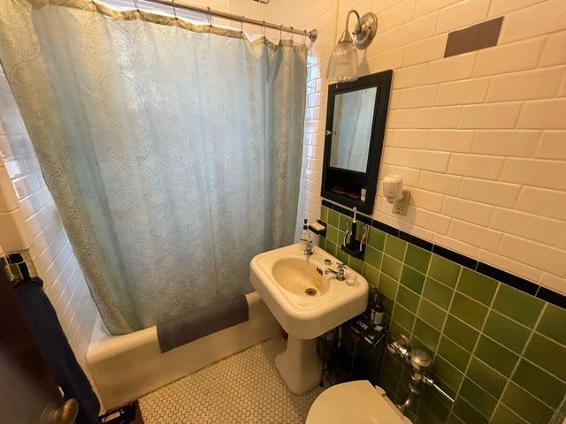 1949 Commonwealth Ave 34, Boston, MA 02135
