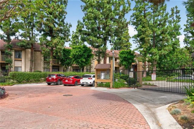 16211 Downey Ave. 65, Paramount, CA 90723
