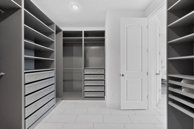 1340 Castalo LN, Leander, TX 78641
