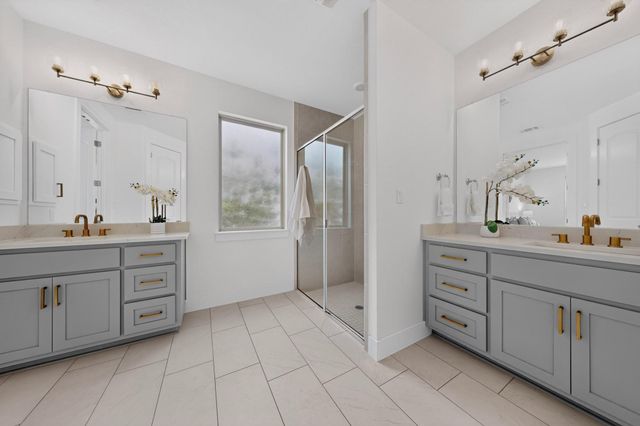 1340 Castalo LN, Leander, TX 78641