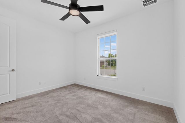 1340 Castalo LN, Leander, TX 78641