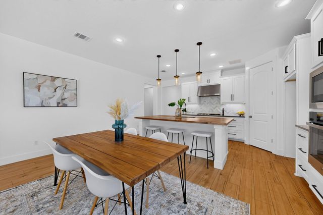 1340 Castalo LN, Leander, TX 78641
