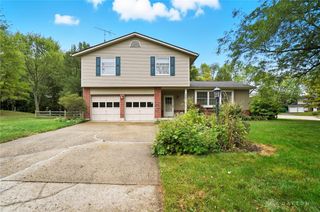 2507 Obetz Drive, Beavercreek, OH 45434