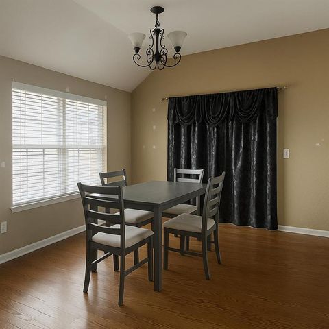 2823 N 114th Street, Kansas City, KS 66109