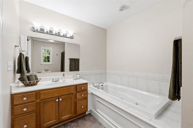 3348 Rothwell Court, Kalamazoo, MI 49009